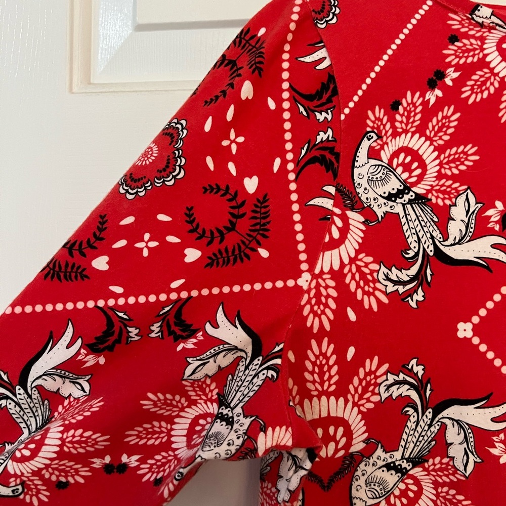 Talbots Red, Black & White Bird/Floral Long Sleeve Top Size LP - Picture 4 of 6